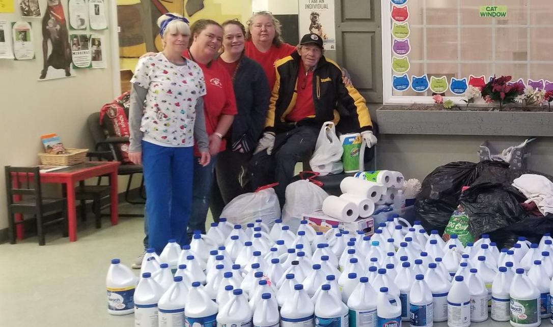 Athens Montessori School donates to MOAS
